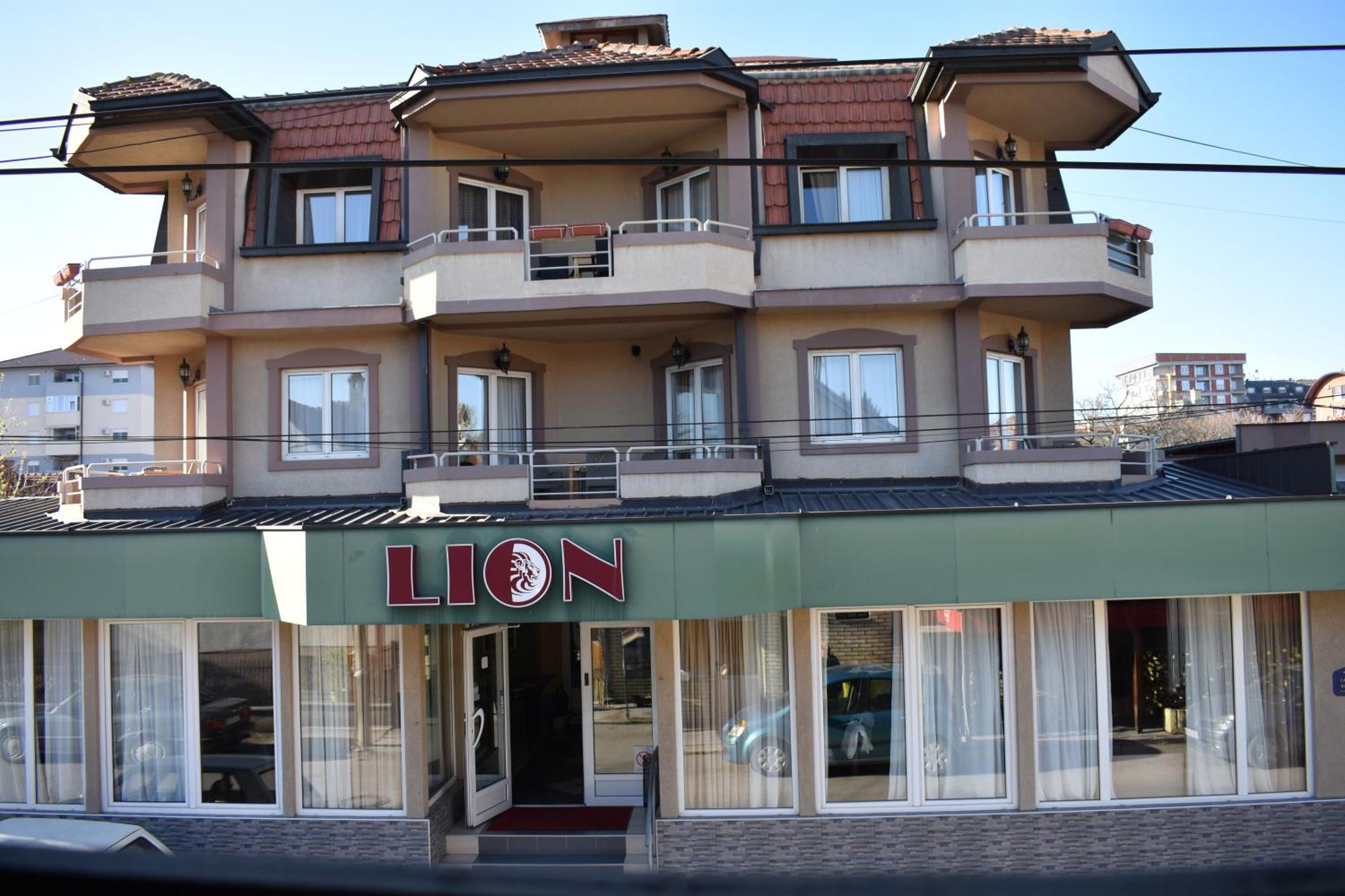 Garni Hotel Lion 야고디나 외부 사진