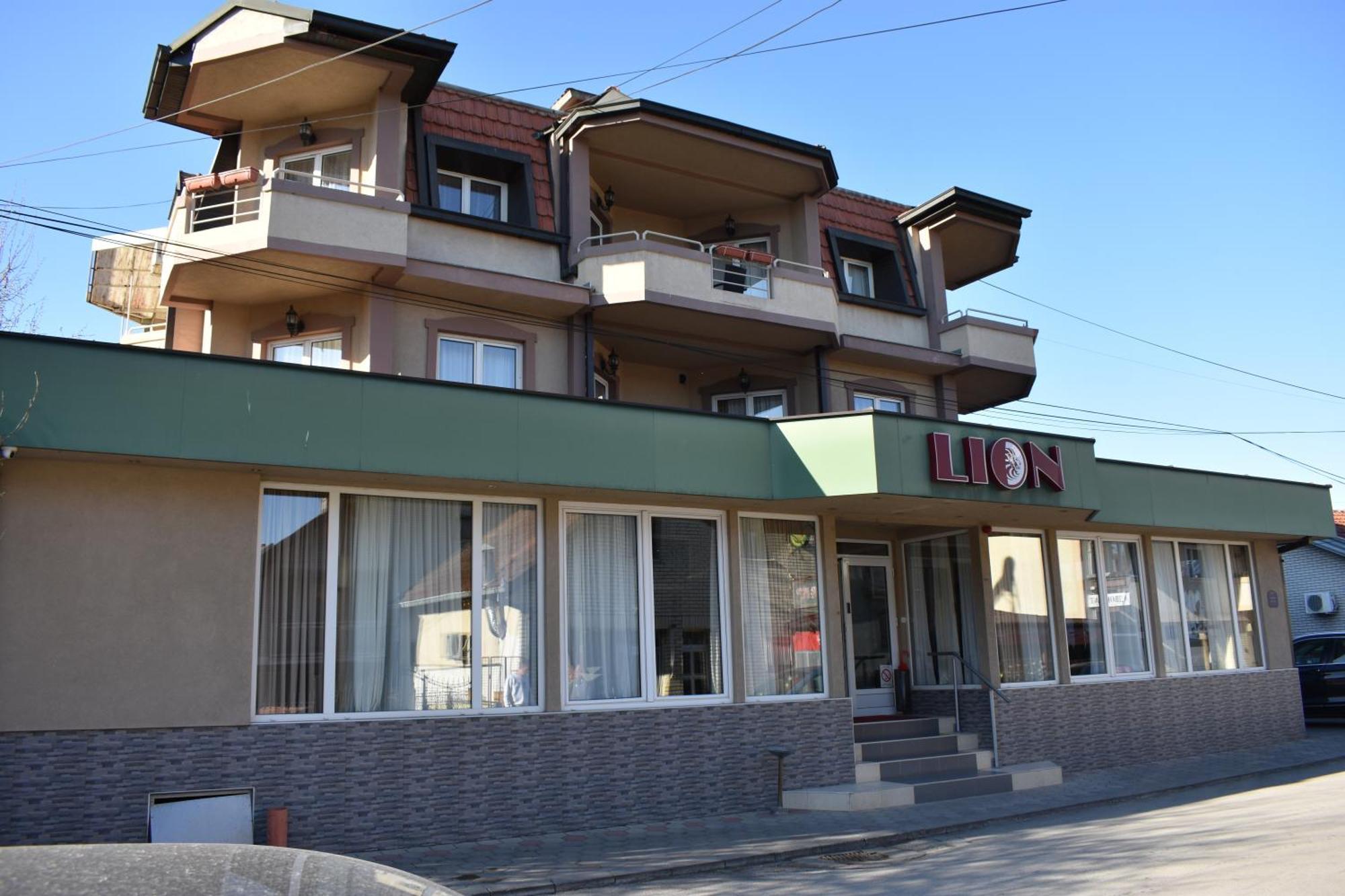 Garni Hotel Lion 야고디나 외부 사진