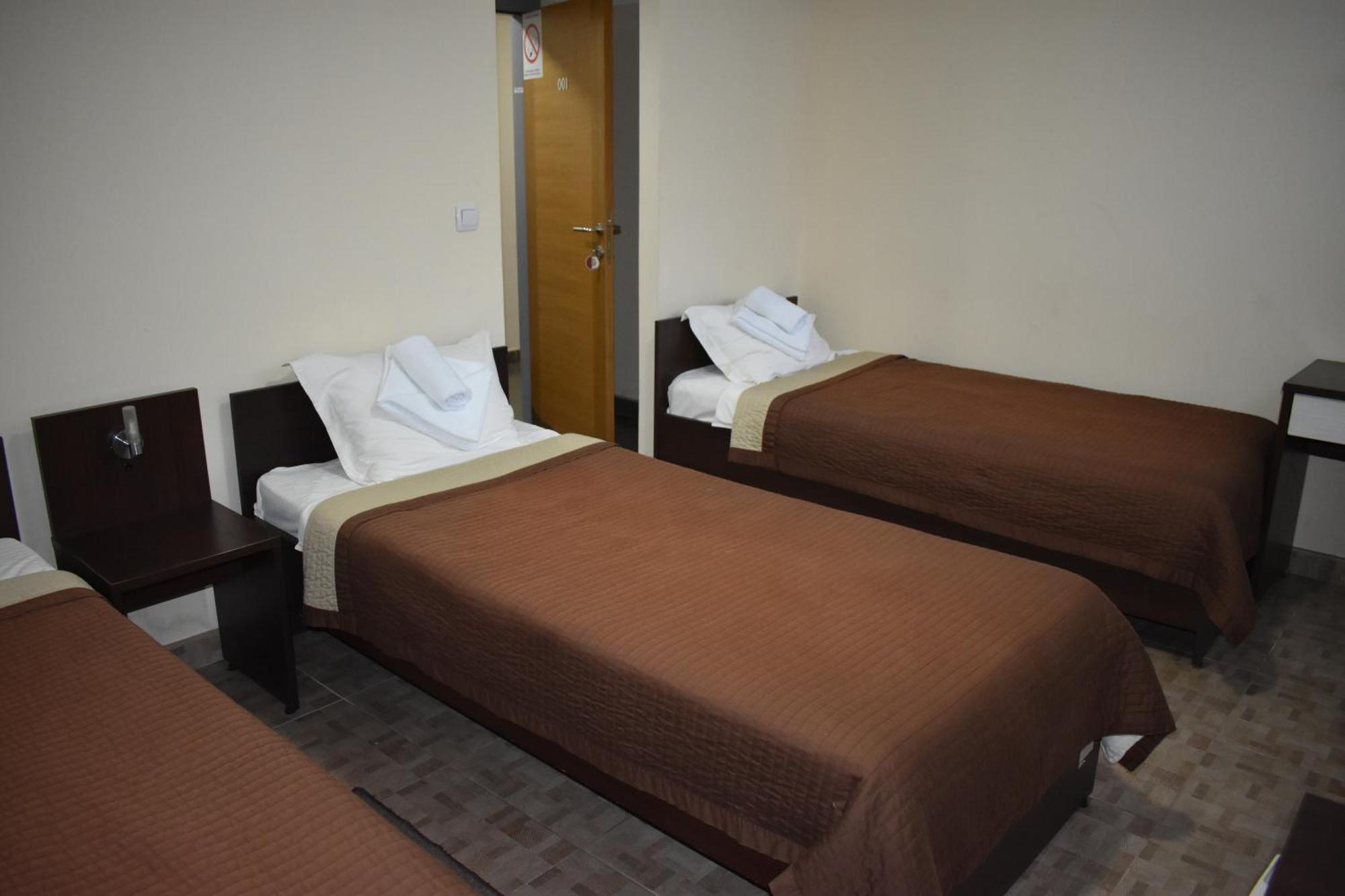 Garni Hotel Lion 야고디나 외부 사진