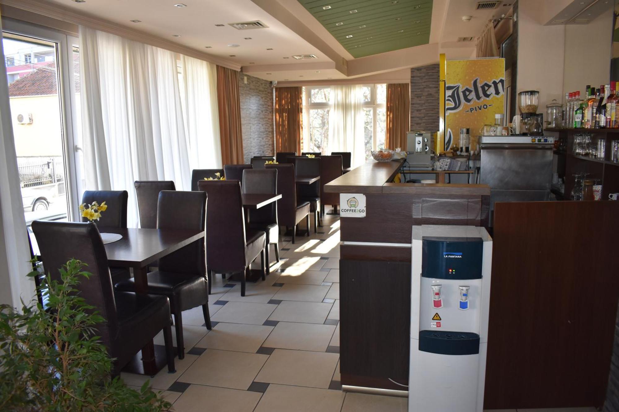 Garni Hotel Lion 야고디나 외부 사진