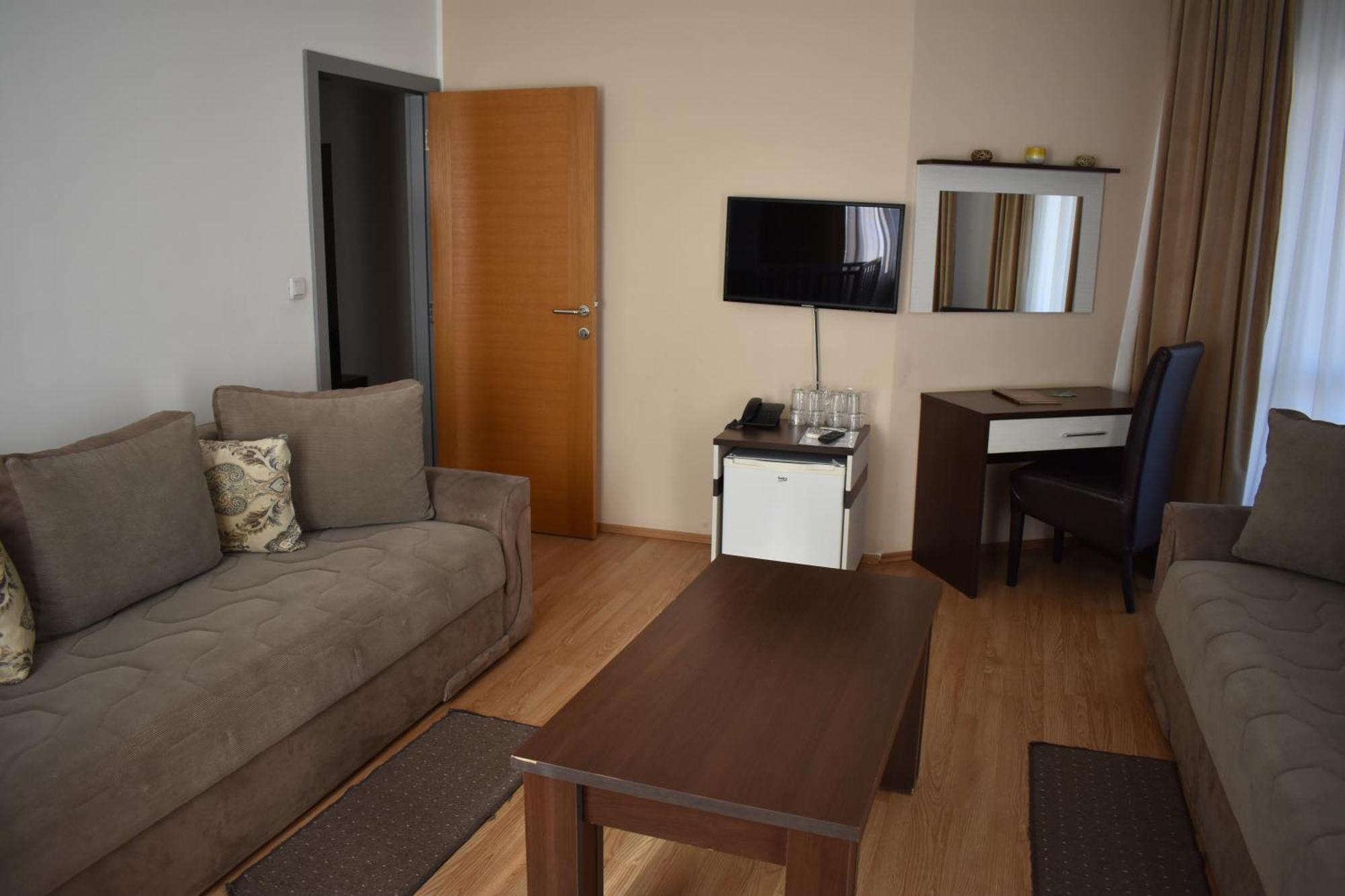 Garni Hotel Lion 야고디나 외부 사진