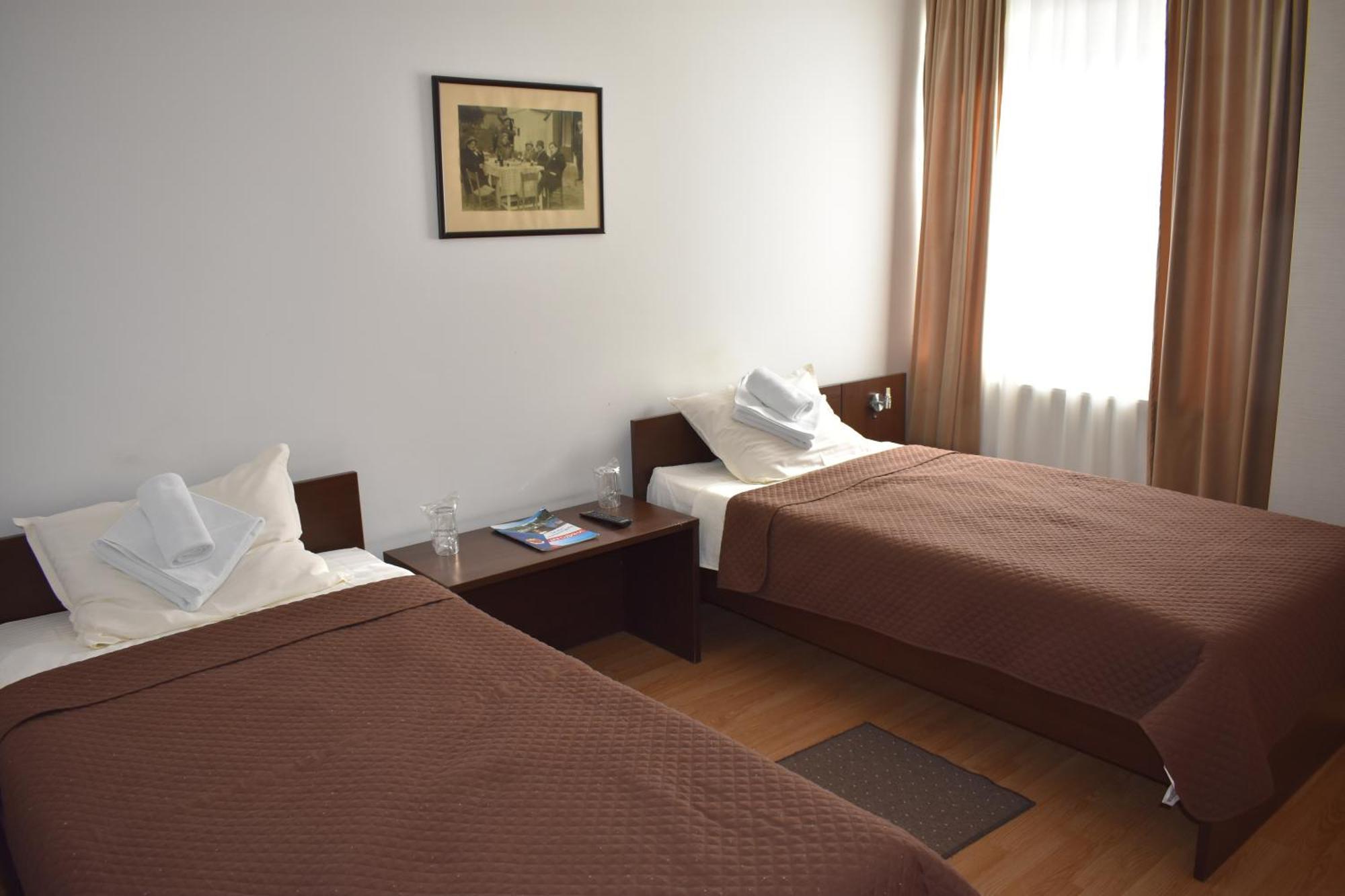 Garni Hotel Lion 야고디나 외부 사진