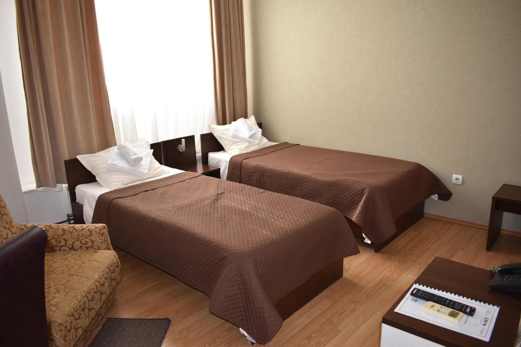 Garni Hotel Lion 야고디나 외부 사진